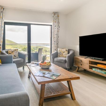 8 Woolacombe West - Luxury Apartment At Byron Woolacombe, Only 4 Minute Walk To Woolacombe Beach! Dış mekan fotoğraf