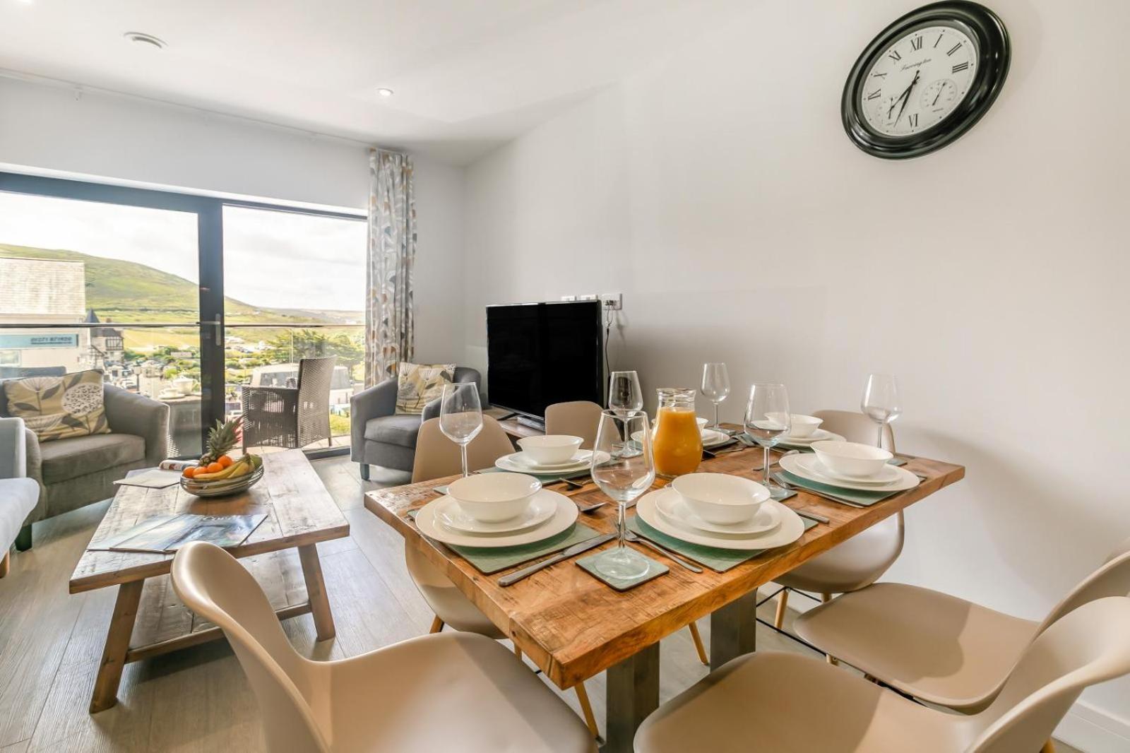 8 Woolacombe West - Luxury Apartment At Byron Woolacombe, Only 4 Minute Walk To Woolacombe Beach! Dış mekan fotoğraf